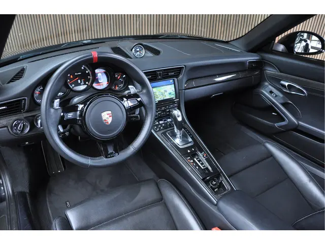 Porsche 911 Cabrio 3.8 T 2014 Benzine 9