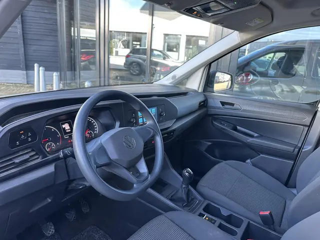 Volkswagen Caddy Cargo 2.0 TDI Comfort 2023 Diesel 10