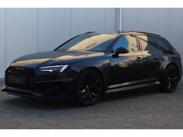 Audi RS4 A4 Avant 2.9 TFSI quattro 2018 Benzine 2