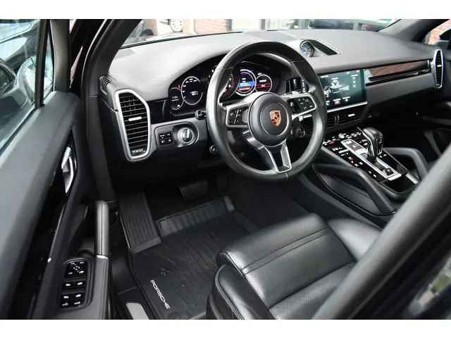 Porsche Cayenne 3.0 2018 Benzine 57