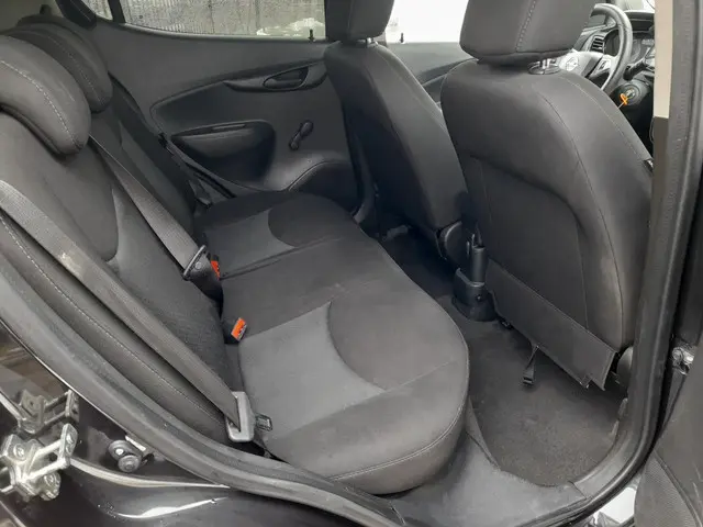 Opel KARL 1.0 ecoFLEX Edition automaat. 2016 Benzine 8