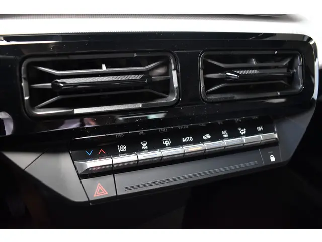 Renault 5 Evolution 2025 Elektrisch 12