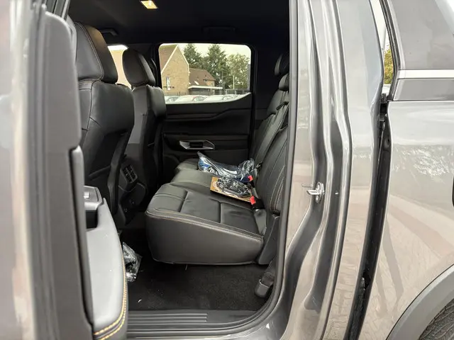 Ford Ranger 2.3 PHEV Wildtrak Double Cab 2025 Diesel 19