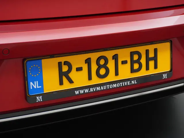 Volkswagen Golf 1.0 eTSI Life 2021 Hybride Benzine 10