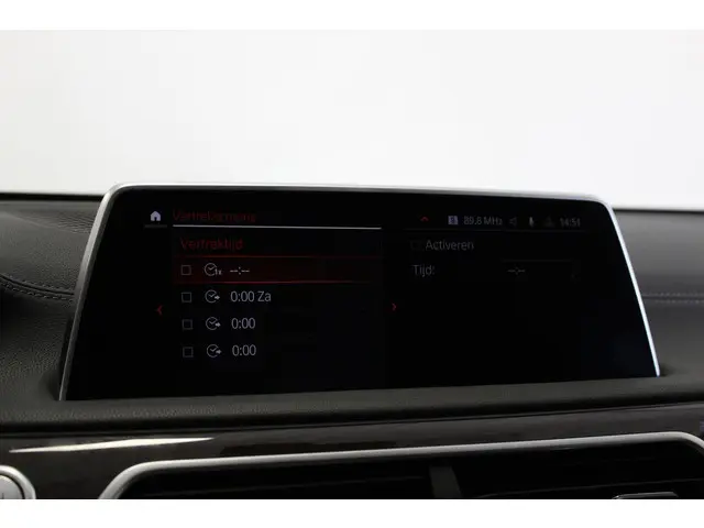 BMW 7 Serie 745e High Executive 2022 Hybride Benzine 56