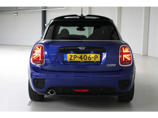 MINI Cooper Mini 1.5 Automaat JCW Pakket 2019 Benzine 4