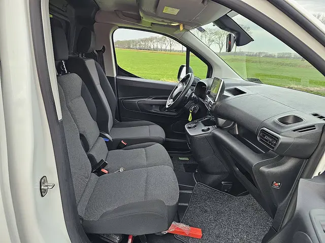 Citroën Berlingo 1.2 2021 Benzine 7