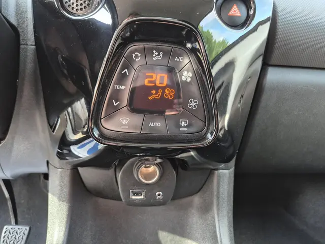 Peugeot 108 1.0 e-VTi Allure 2019 Benzine 35