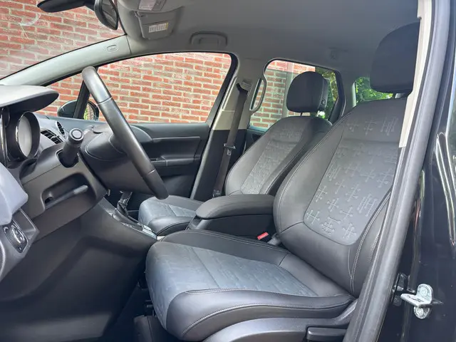 Opel Meriva 1.4 Turbo Cosmo 2012 Benzine 11