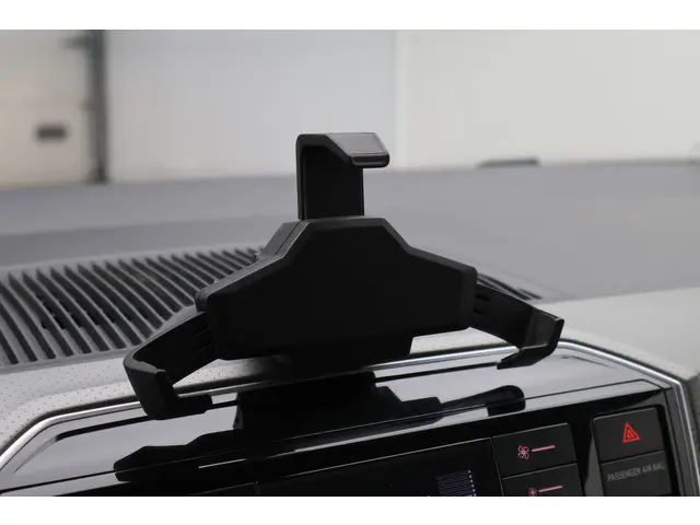 Volkswagen up! 1.0 BMT high up! 2019 Benzine 43