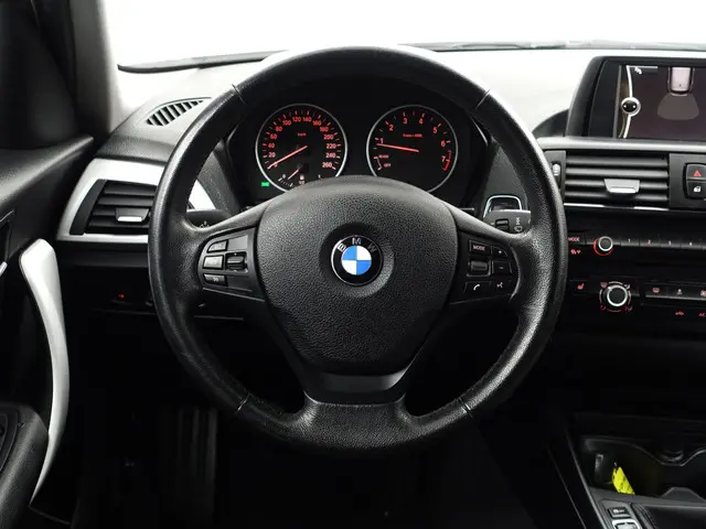 BMW 1 Serie 116i Business- 2012 Benzine 14
