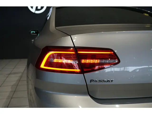 Volkswagen Passat 1.6 TDI Comfortline 2015 Diesel 14