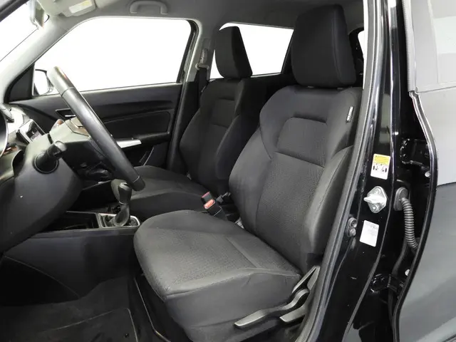 Suzuki Swift 1.2 Select 2019 Benzine 17