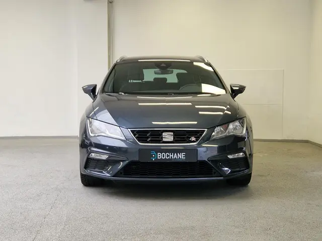 SEAT Leon Sportstourer ST 1.5 TSI FR Intense 2019 Benzine 6