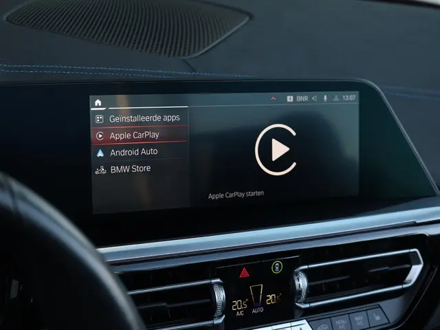 BMW Z4 Roadster sDrive20i High Executive 2021 Benzine 57