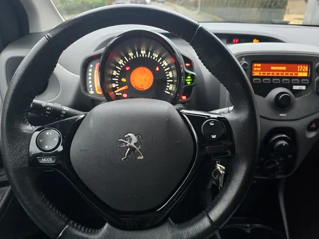 Peugeot 108 1.0 e-VTi Active 2019 Benzine 6