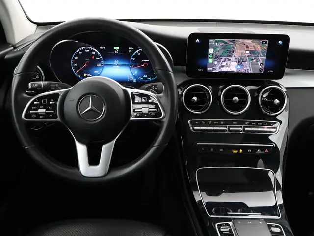 Mercedes-Benz GLC 200 AUT9 NIEUW MODEL 2019 Benzine 36