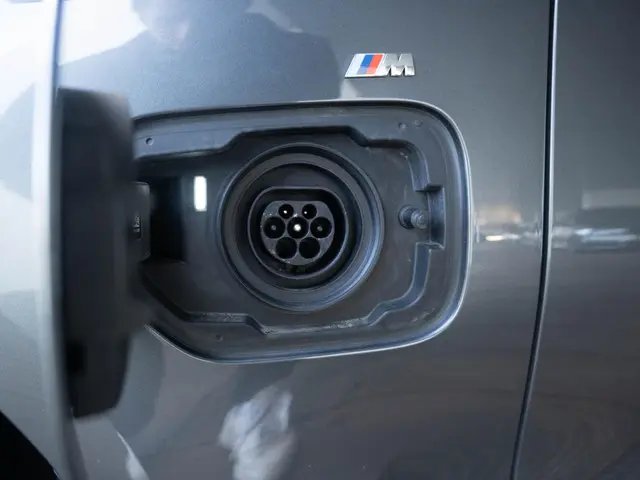 BMW 3 Serie Touring 330e 2021 Hybride Benzine 16