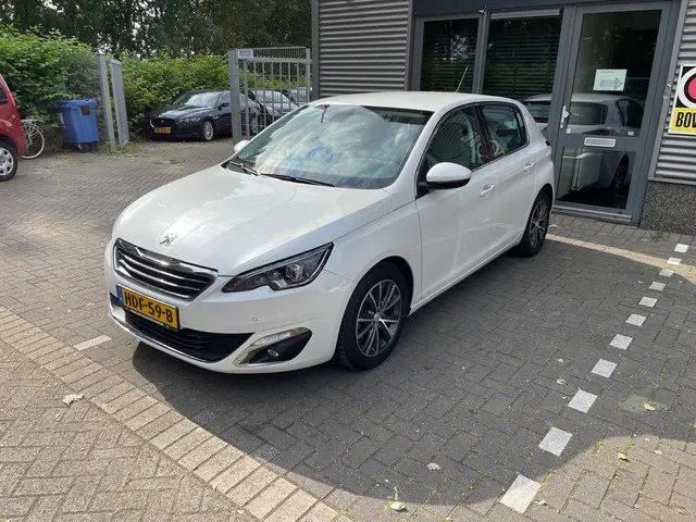 Peugeot 308 1.2 PureTech Active 2015 Benzine 5