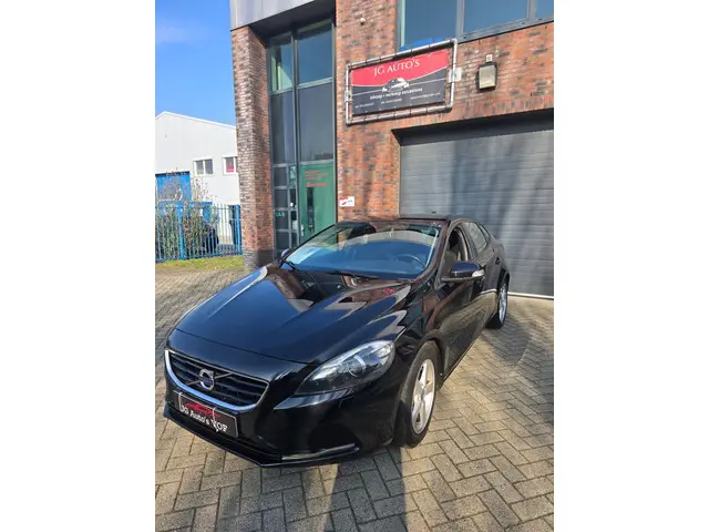 Volvo V40 Volvo v40 1.6 T2 Summum topstaat 2013 Benzine