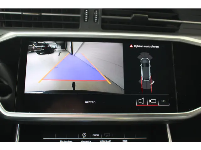 Audi A6 Avant 40 TFSI S-Line Competition 2023 Benzine 23