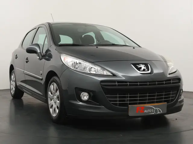 Peugeot 207 1.4 VTi Urban Move 2012 Benzine 7
