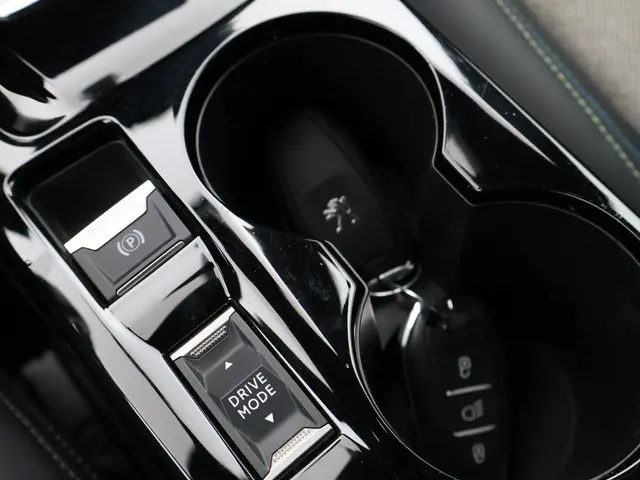 Peugeot e-2008 EV GT PACK 50 kWh 2021 Elektrisch 58