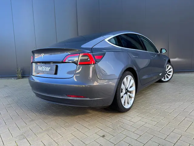 Tesla Model 3 Standard RWD Plus 60 kWh 2019 Elektrisch 9