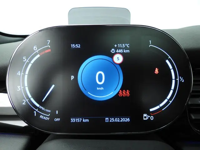 MINI 5-Deurs Cooper 2023 Benzine 21