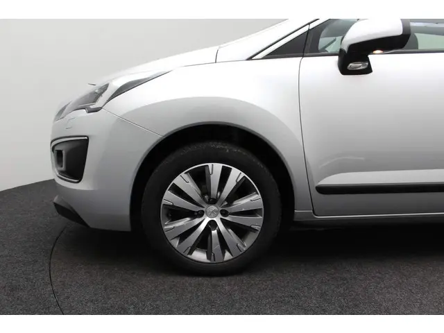 Peugeot 3008 1.2 PureTech Style 2016 Benzine 29