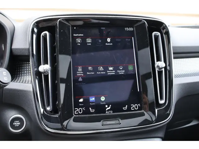 Volvo XC40 T5 Recharge R-Design 2020 Hybride Benzine 34