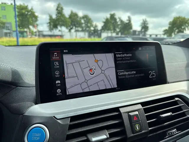 BMW iX3 High Executive 80 kWh 2021 Elektrisch 16