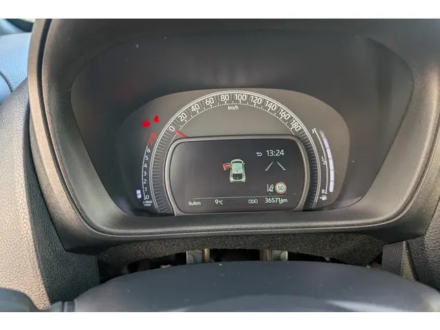 Toyota Aygo X 1.0 VVT-i MT Play 2024 Benzine 21