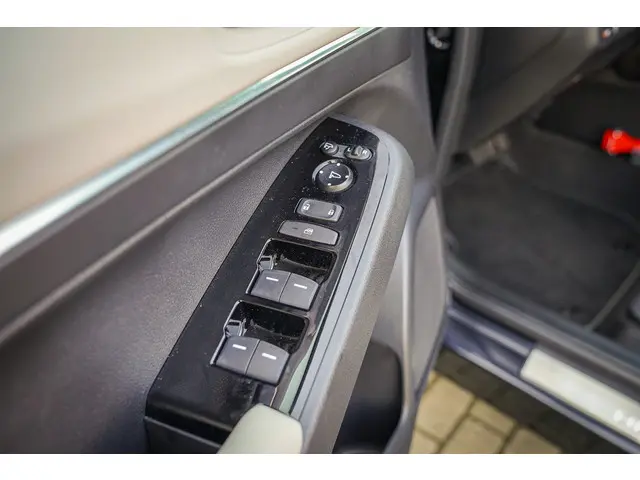 Honda HR-V 1.5i e:HEV ADVANCE STYLE 2024 Hybride Benzine 32