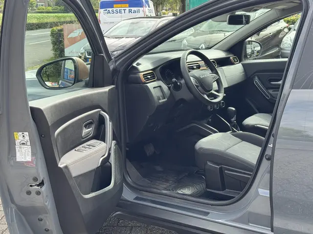 Dacia Duster 1.3 TCe 150 Extreme 2024 Benzine 13