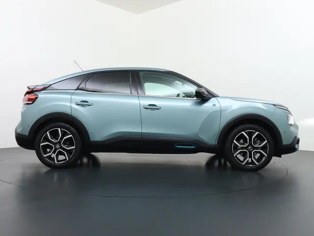 Citroën ë-C4 Shine 50 kWh 2022 Elektrisch 8