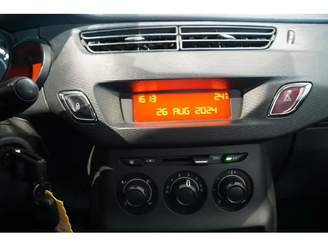 Citroën C3 1.1 Attraction 2012 Benzine 12