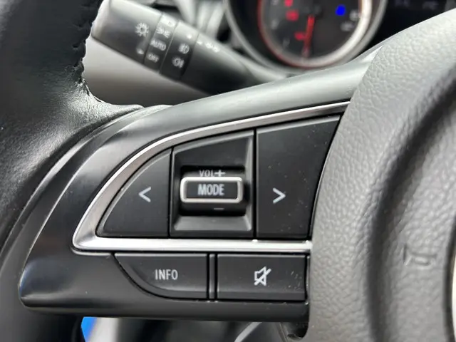 Suzuki Swift 1.2 Select 2019 Benzine 10