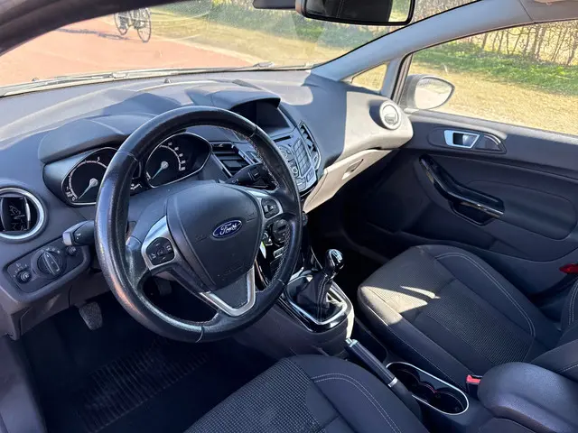 Ford Fiesta 1.0 EcoBoost Titanium 2017 Benzine 8