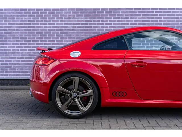 Audi TT 2.0 TFSI 2015 Benzine 8