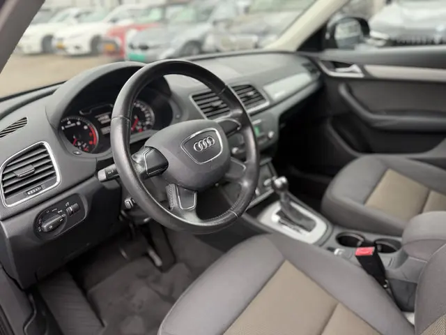Audi Q3 2.0 TFSI quattro 2012 Benzine 5