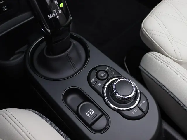 MINI Cooper Cabrio John Works 2021 Benzine 13