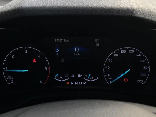 Ford Transit Connect 1.5 EcoBlue L2 Limited 2020 Diesel 30
