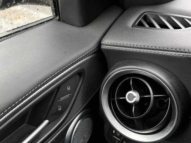 Alfa Romeo Stelvio 2.0 T AWD Veloce 2022 Benzine 32