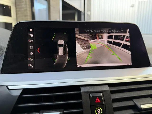 BMW X3 xDrive30e advantage 2021 Hybride Benzine 18