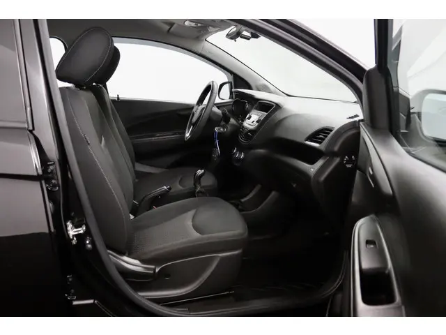 Opel KARL 1.0 ecoFLEX Edition zwart 2017 Benzine 13