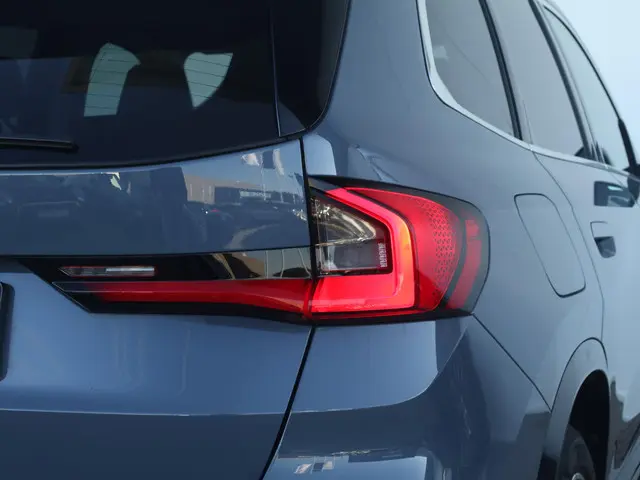 BMW X1 xDrive30e 2022 Hybride Benzine 14