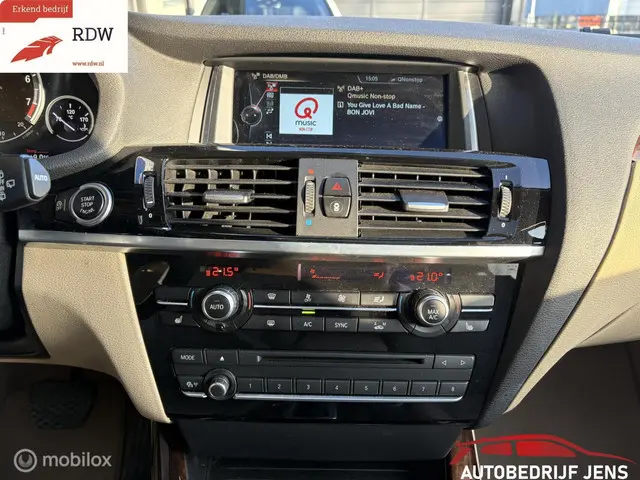 BMW X3 sDrive20i High Executive 2014 Benzine 13