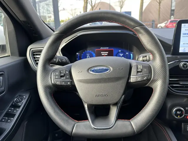 Ford Kuga 2.5 PHEV ST-Line X 2021 Hybride Benzine 16