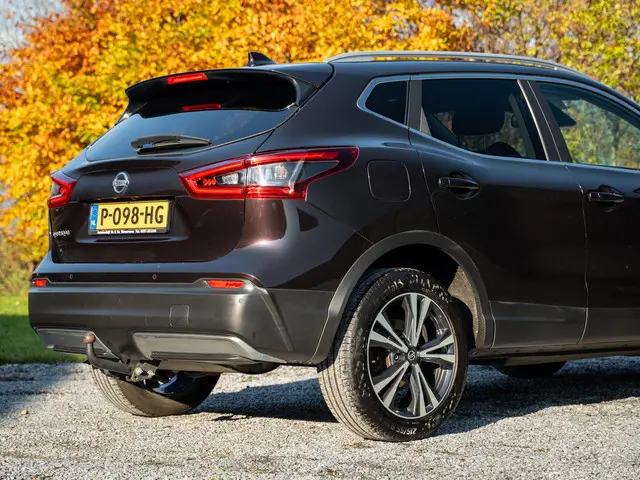 Nissan QASHQAI 1.3 DIG-T N-Connecta 2019 Benzine 18